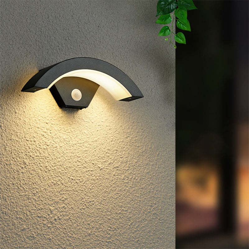 Alvyn Wall Lamp Nordic Arc Waterproof LED Outdoor Black - Sereilux