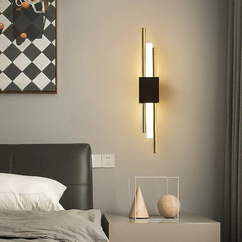Nariq Modern Bar LED Wall Lamp, Black/Gold - Sereilux