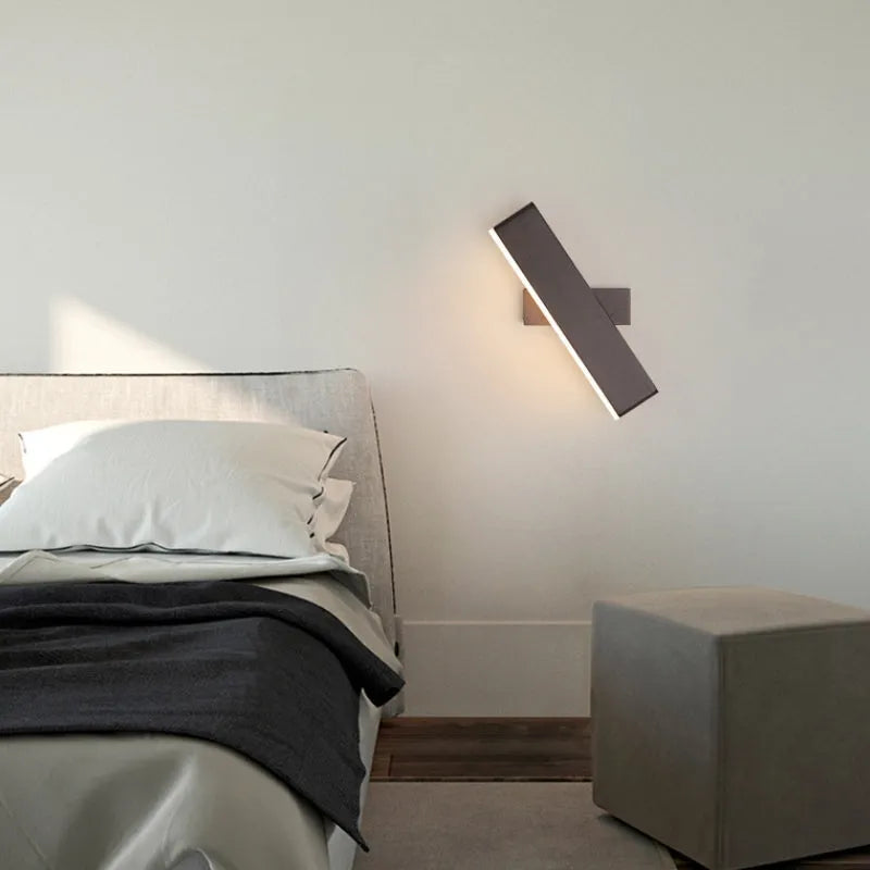Lirel Rectangular Rotatable Wall Lamp - Sereilux