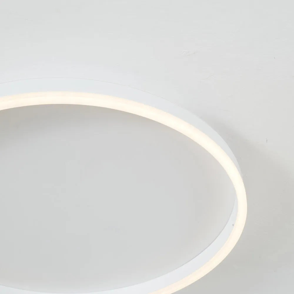 Lumorae loftlampe med indbygget montering - Sereilux