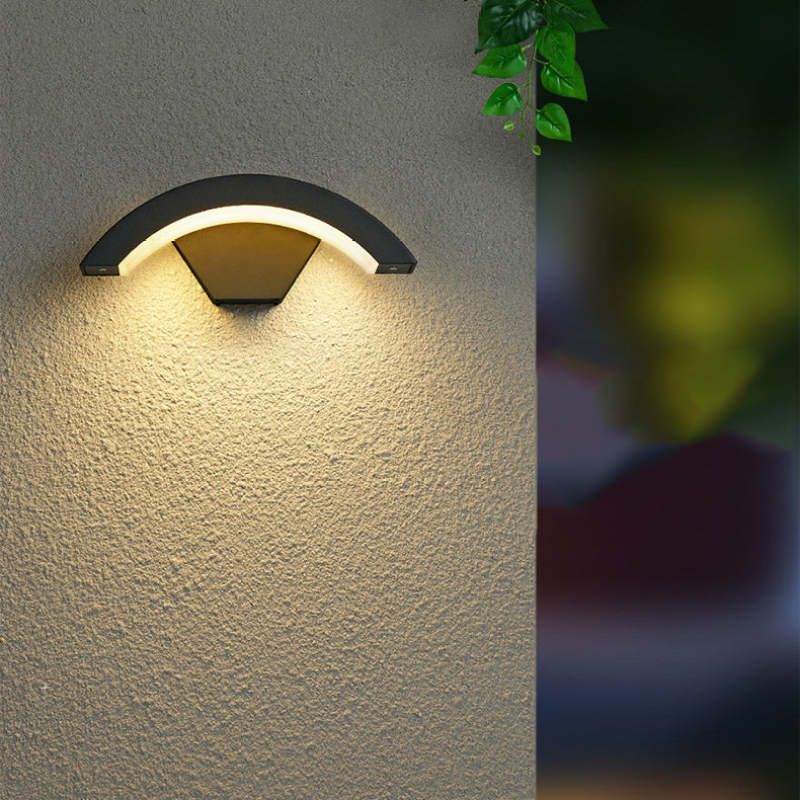 Alvyn Wall Lamp Nordic Arc Waterproof LED Outdoor Black - Sereilux