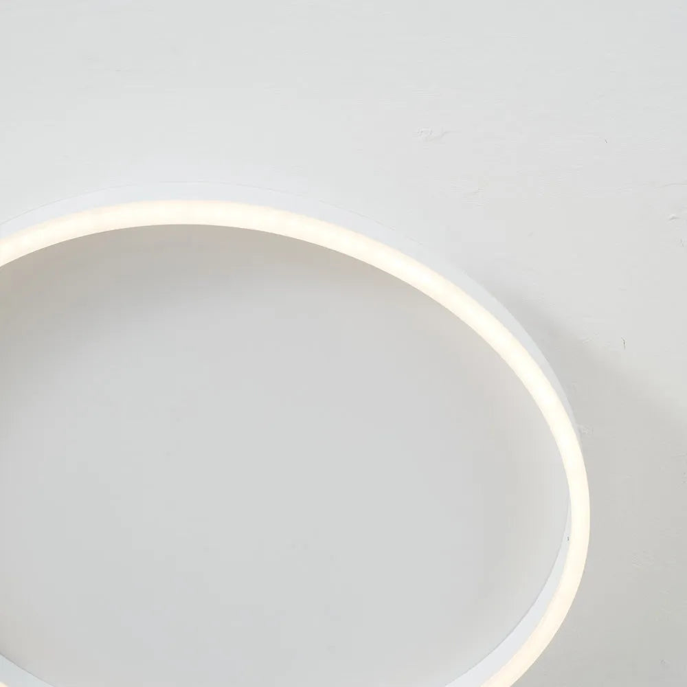 Lumorae loftlampe med indbygget montering - Sereilux