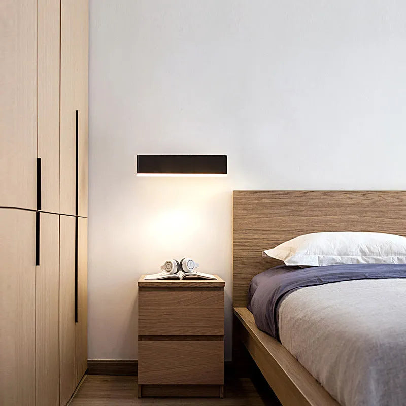 Lirel Rectangular Rotatable Wall Lamp - Sereilux