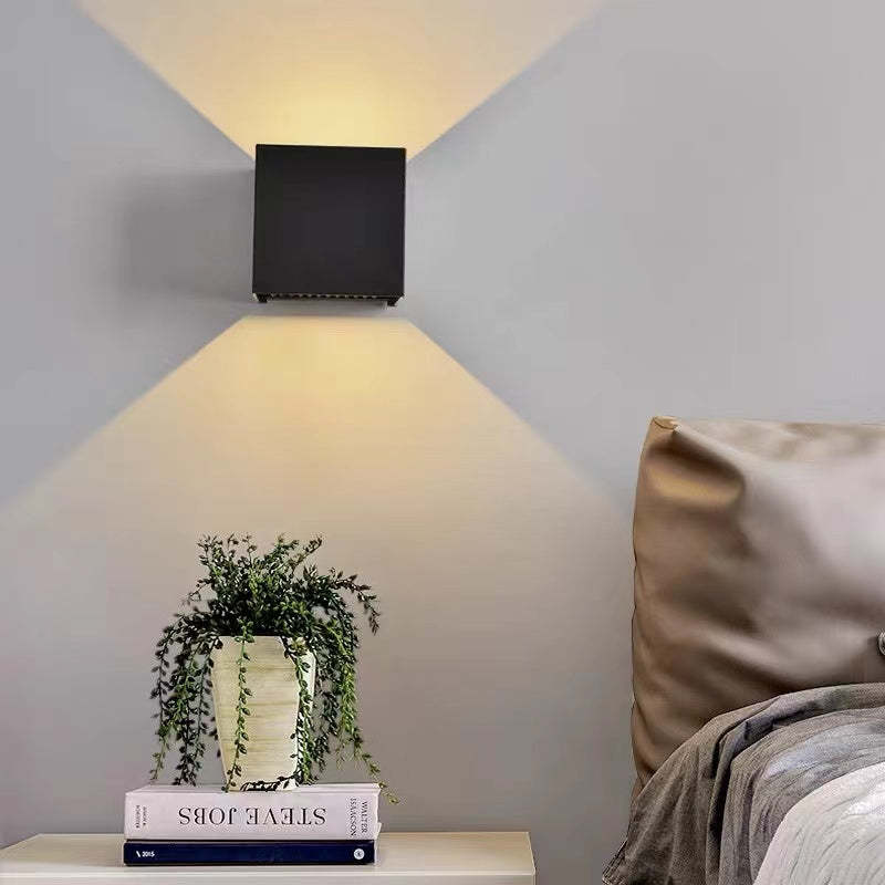 Lampă de perete exterioară pătrată modernă reglabilă Eronil cu LED - Sereilux