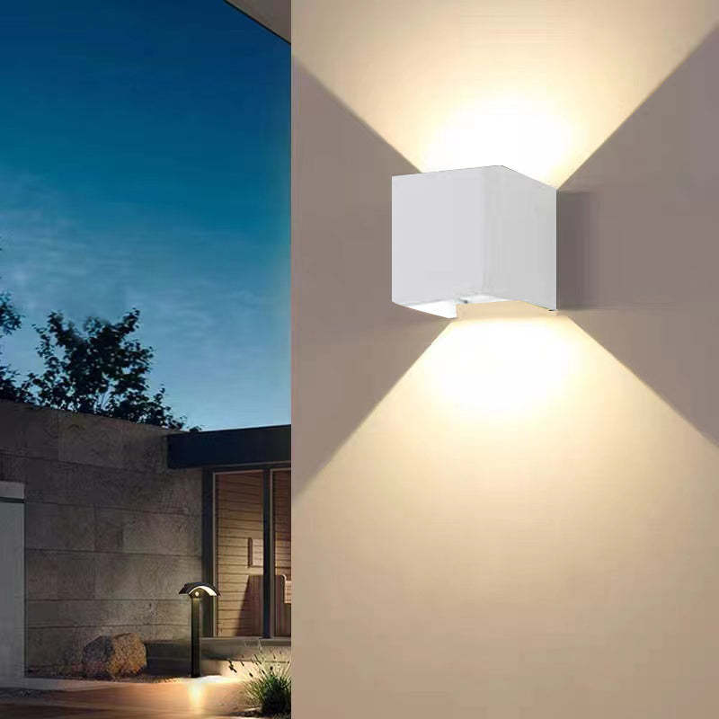 Lampă de perete exterioară pătrată modernă reglabilă Eronil cu LED - Sereilux