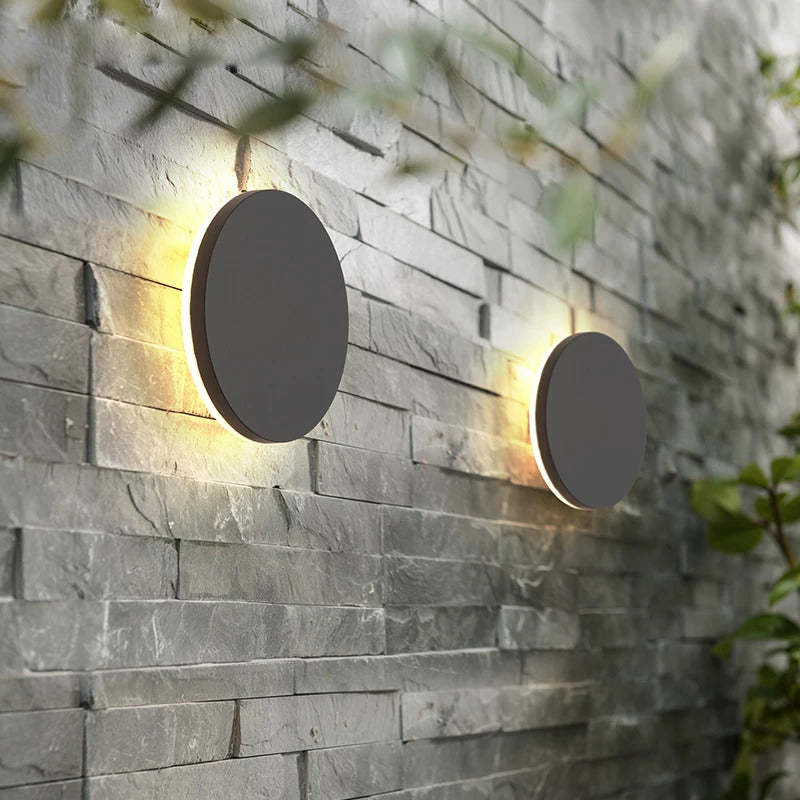 Dori Minimalist Round/Square Outdoor Wall Lamp LED, Black/White - Sereilux