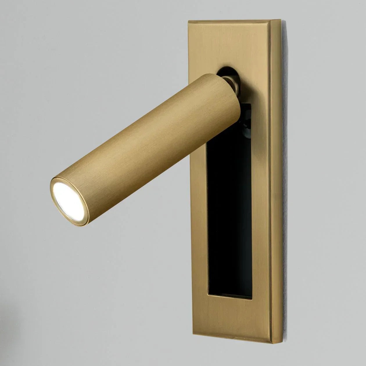 Noriel Wall Lamp Modern Rotatable Bedside Cylindrical - Sereilux
