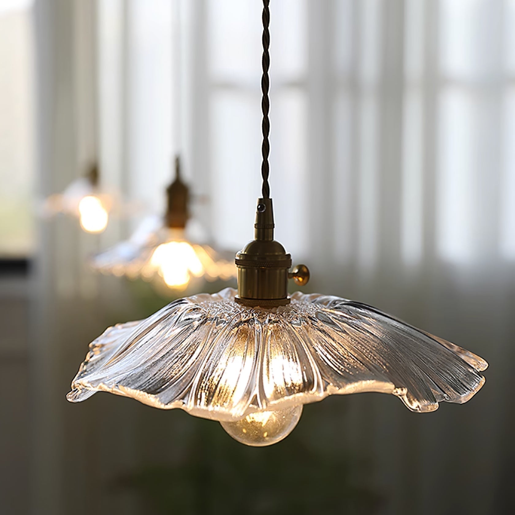 Lavor Flower Glass Ceiling/Pendant Light - Sereilux
