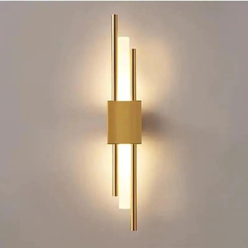 Nariq Moderne Bar LED-Wandlampe, Schwarz/Gold - Sereilux