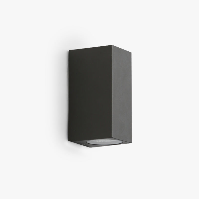 Koraq Minimalist Square Outdoor Wall Lamp, Black - Sereilux