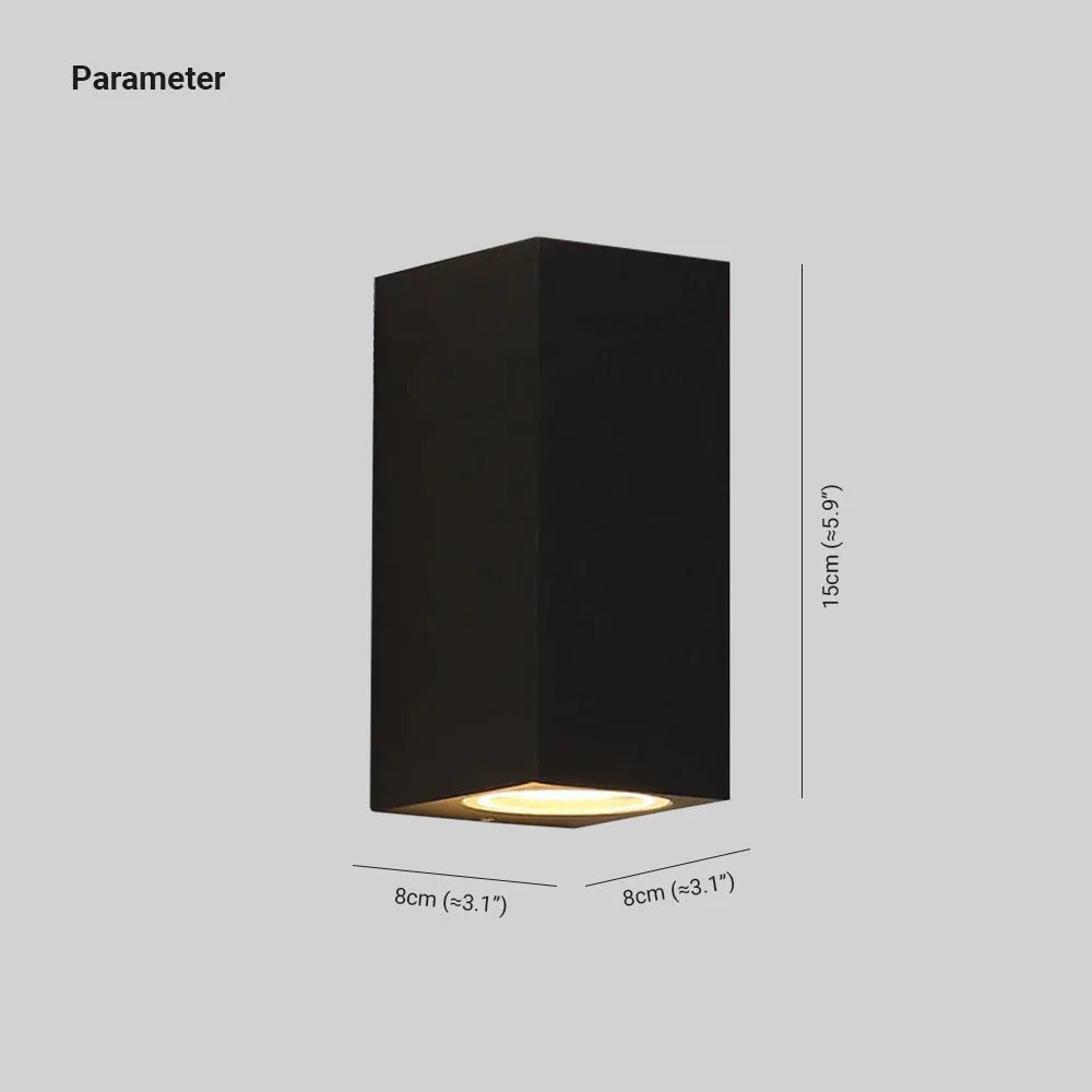 Koraq Minimalist Square Outdoor Wall Lamp, Black - Sereilux