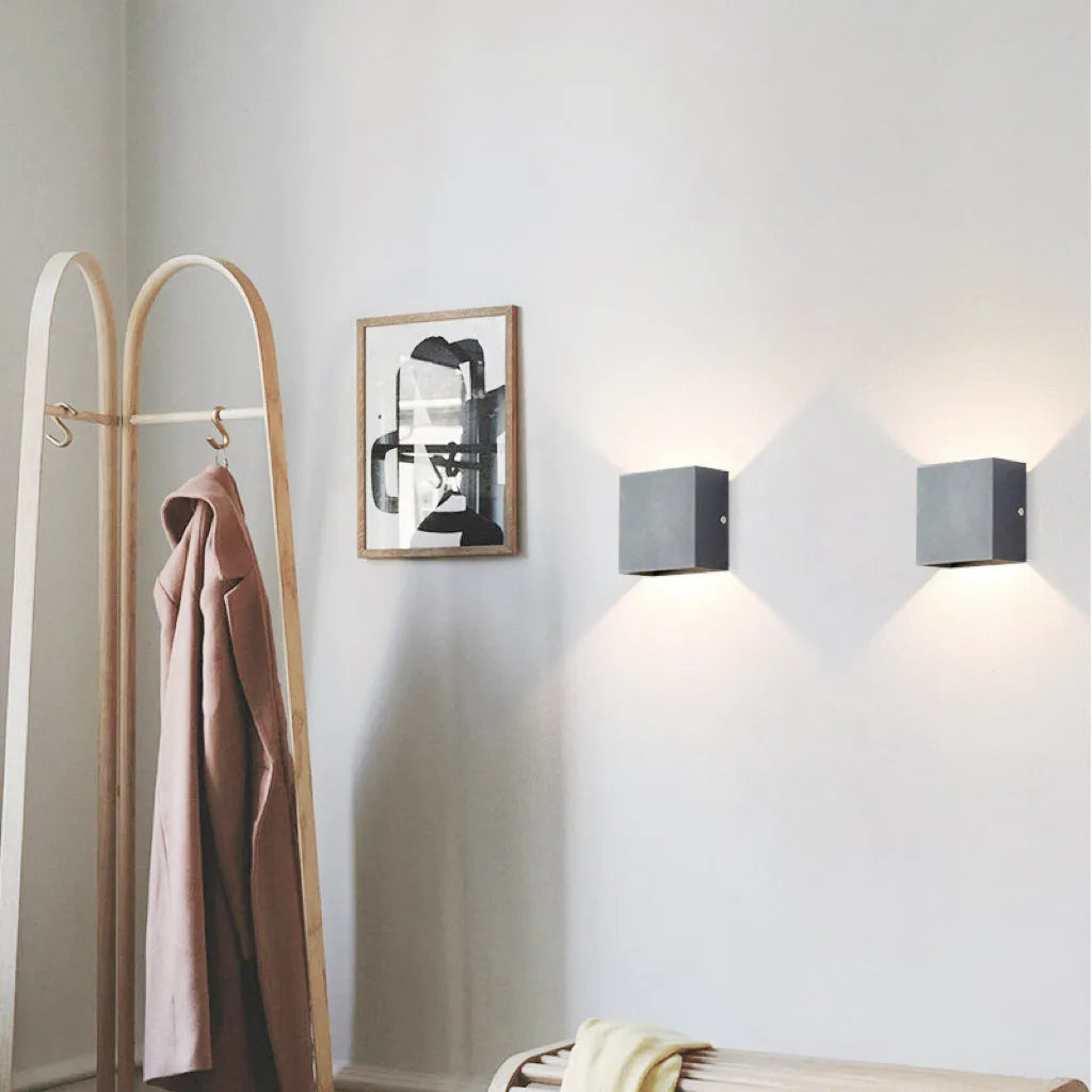 Lampă de perete exterioară pătrată modernă reglabilă Eronil cu LED - Sereilux