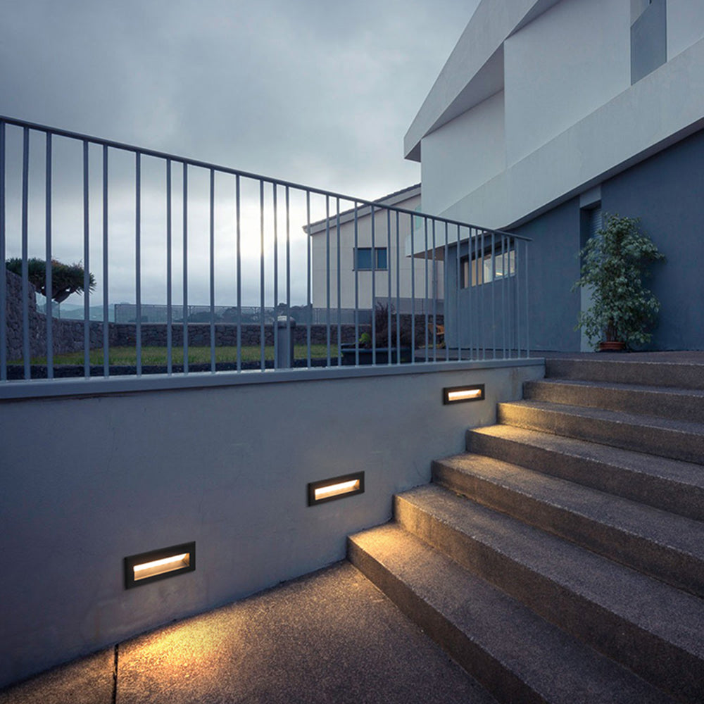 Calvorn Step Light Modern Rectangular Black Outdoor - Sereilux