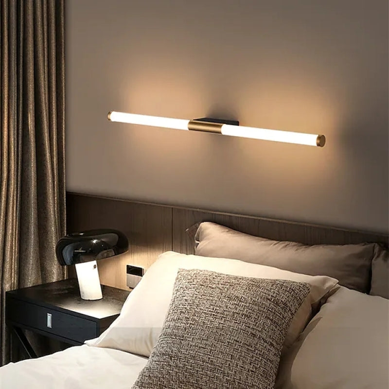 Aeri Minimalist Linear Wall Lamp, Gold - Sereilux
